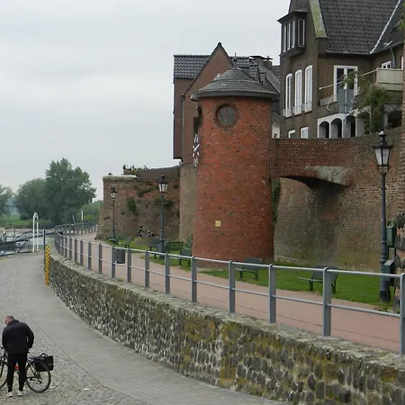 Floating 44 - Deine 4 * Xanten