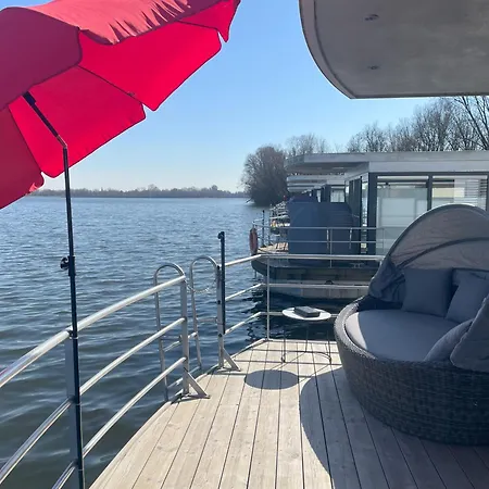 Floating 44 - Deine 4 * Xanten