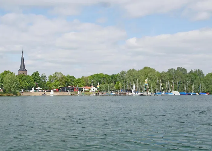 Floating 44 - Deine 4 بيت للعطل