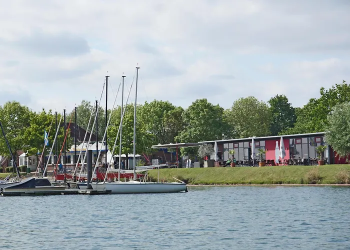 Floating 44 - Deine 4