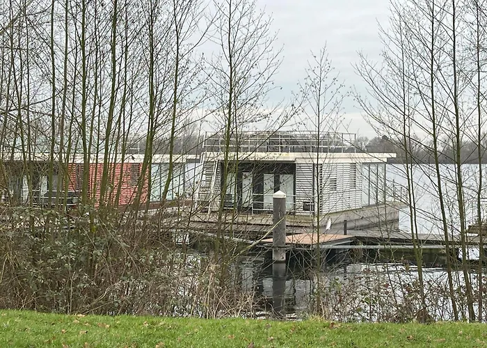 Floating 44 - Deine 4 *