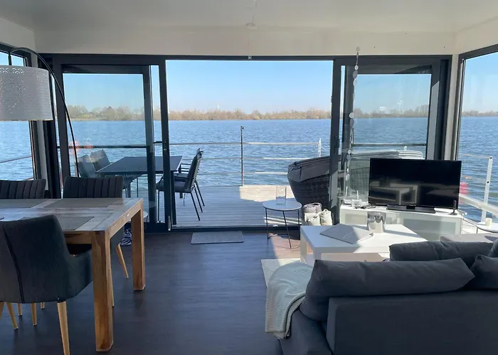 Floating 44 - Deine 4 * إكسانتن