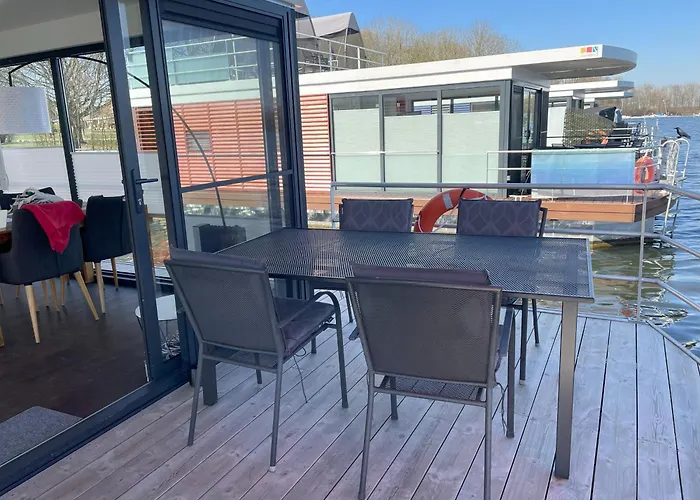 Floating 44 - Deine 4 *